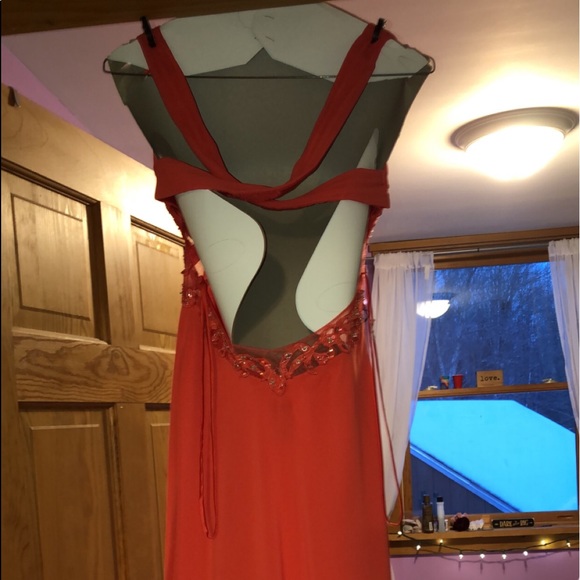 Prom dress - Picture 2 of 2